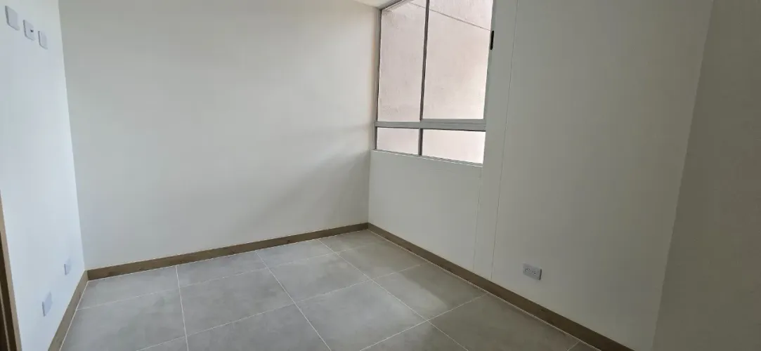 Apartamento de 3 alcobas en venta en Centro, Rionegro, 96 m² · foto 5 de 15