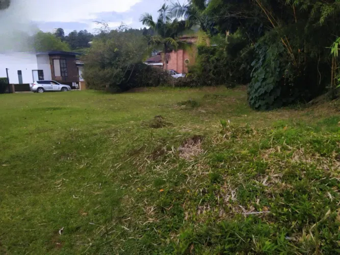 Lote en venta en El Retiro, 871 m² · foto 7 de 10