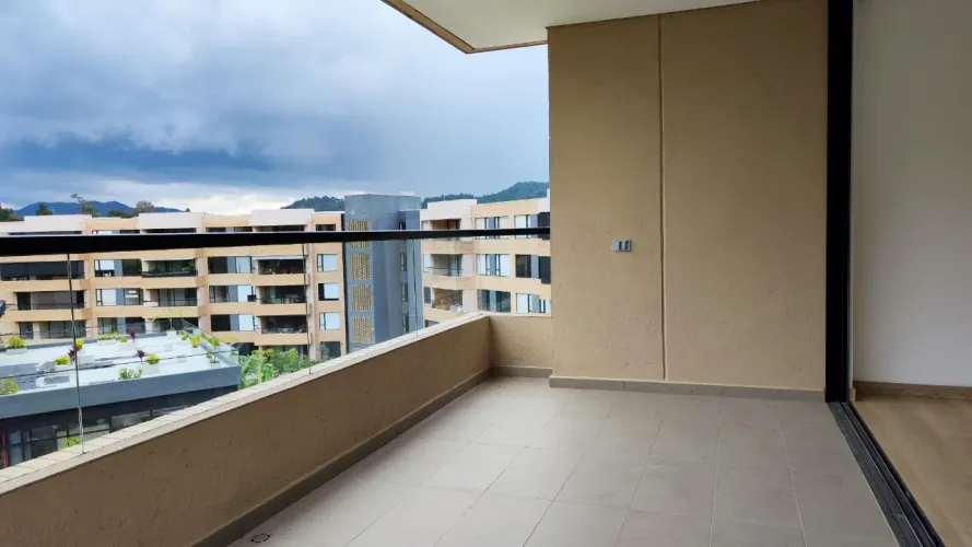 Apartamento de 2 alcobas en venta en El Retiro, 84 m² · foto 2 de 19
