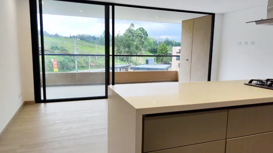 Apartamento de 2 alcobas en venta en El Retiro, 84 m² · foto 3 de 19