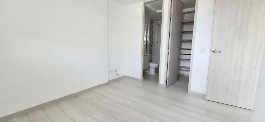 Apartamento de 3 alcobas en venta en El Retiro, 69 m² · foto 12 de 18