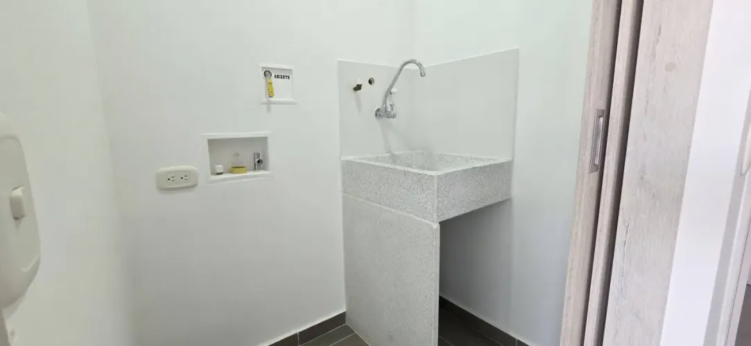 Apartamento de 3 alcobas en venta en El Retiro, 69 m² · foto 16 de 18