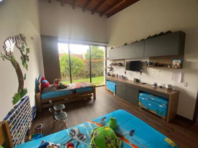 Casa de 3 alcobas en venta en Centro, Rionegro, 1500 m² · foto 12 de 14