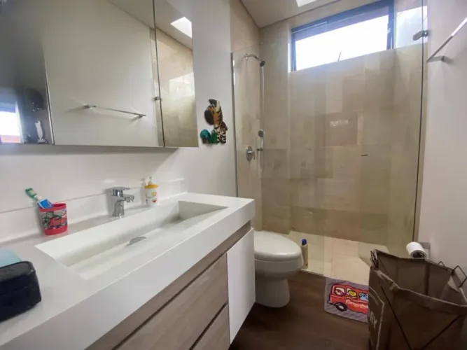 Casa de 3 alcobas en venta en Centro, Rionegro, 1500 m² · foto 13 de 14