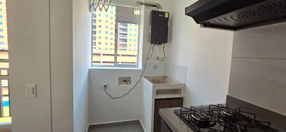 Apartamento de 2 alcobas en venta en Centro, Rionegro, 60 m² · foto 3 de 17