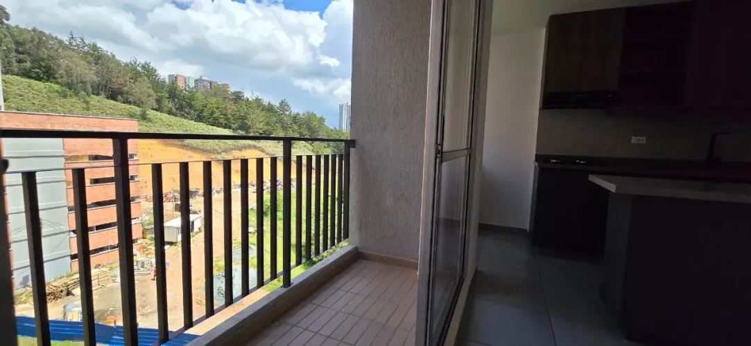Apartamento de 2 alcobas en venta en Centro, Rionegro, 60 m² · foto 5 de 17