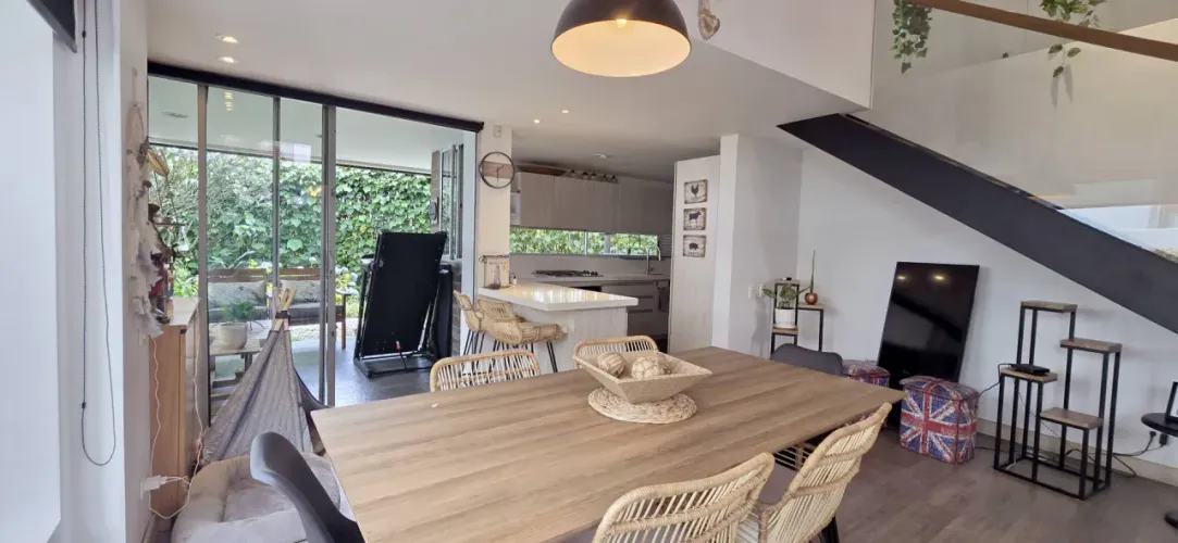 Casa de 4 alcobas en venta en El Retiro, 237 m² · foto 2 de 20