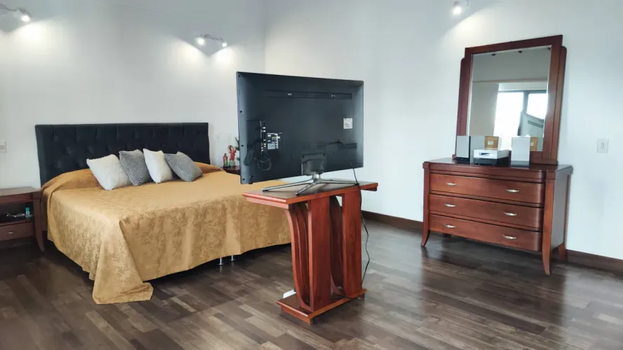 Casa de 4 alcobas en venta en El Retiro, 270 m² · foto 18 de 20