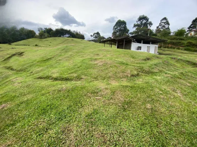 Lote en venta en Centro, Rionegro, 6903 m² · foto 5 de 10