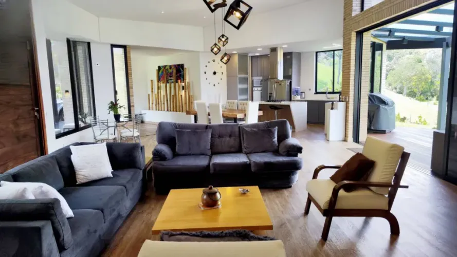Casa de 3 alcobas en venta en El Retiro · foto 10 de 20