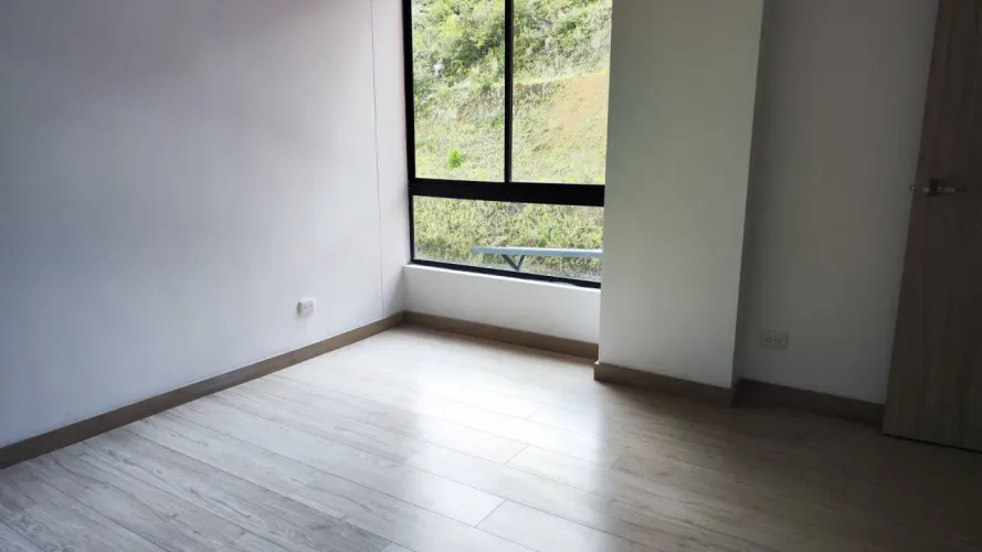 Apartamento de 3 alcobas en venta en El Retiro, 87 m² · foto 18 de 20