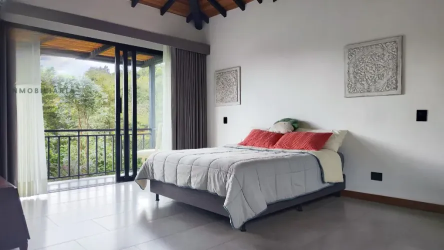 Casa de 3 alcobas en venta en El Retiro · foto 15 de 20