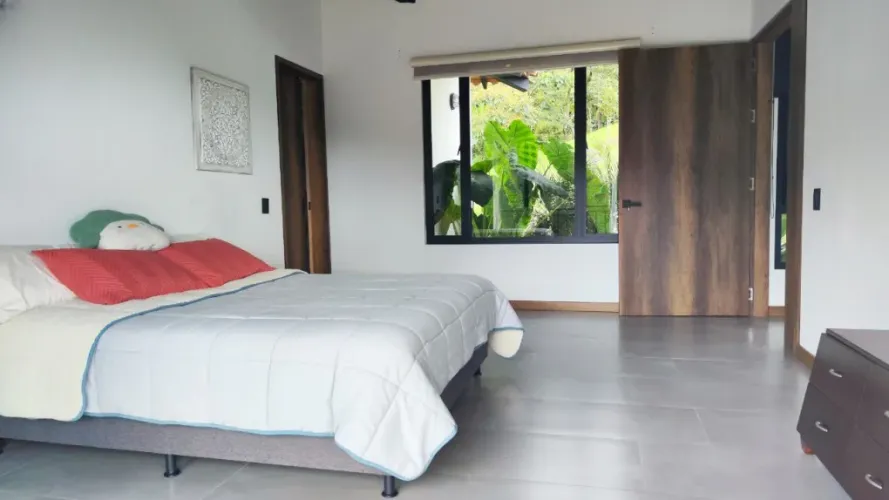 Casa de 3 alcobas en venta en El Retiro · foto 17 de 20