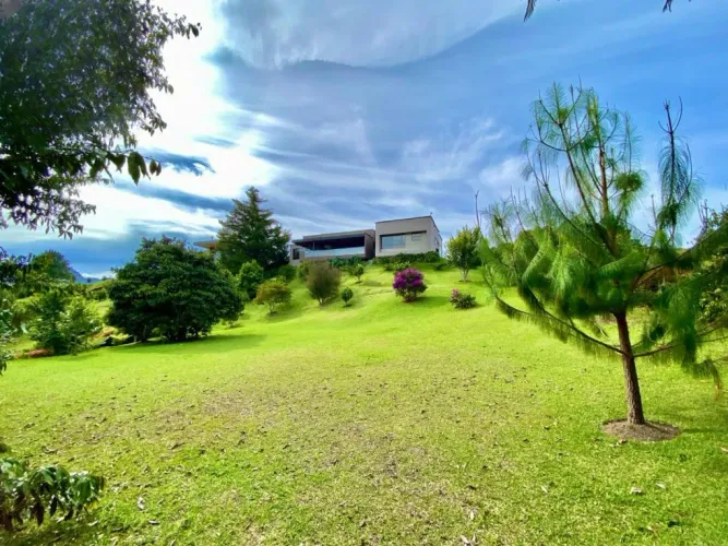 Casa de 3 alcobas en venta en Centro, Rionegro · foto 4 de 18
