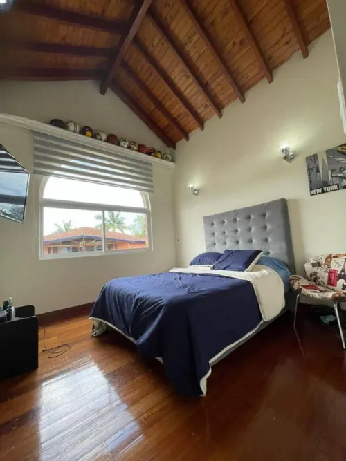 Casa de 5 alcobas en venta en El Retiro, 817 m² · foto 13 de 17