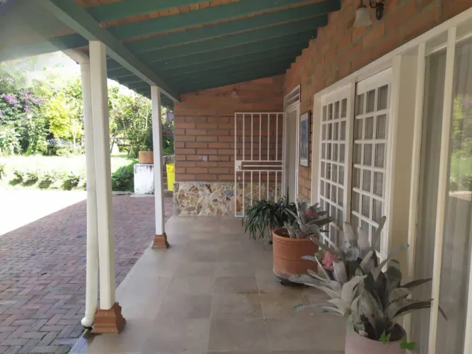 Finca en venta en Guarne, 4000 m² · foto 2 de 20