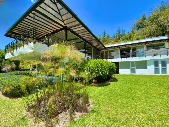 Casa de 5 alcobas en venta en Centro, Rionegro, 550 m² · foto 5 de 20