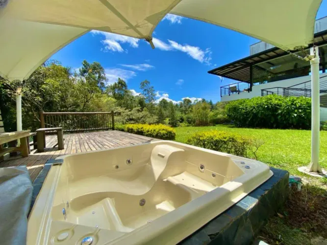 Casa de 5 alcobas en venta en Centro, Rionegro, 550 m² · foto 7 de 20