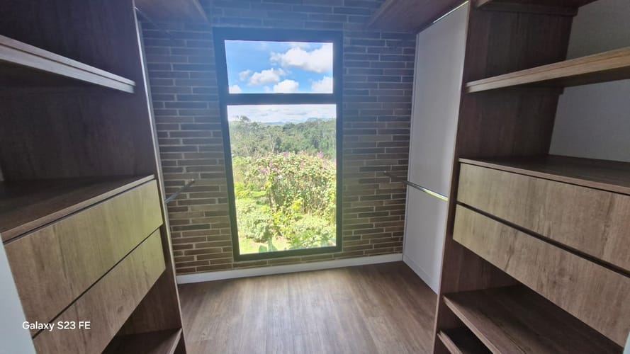 Casa de 4 alcobas en venta en Pantanillo, El Retiro, 434 m² · foto 4 de 20