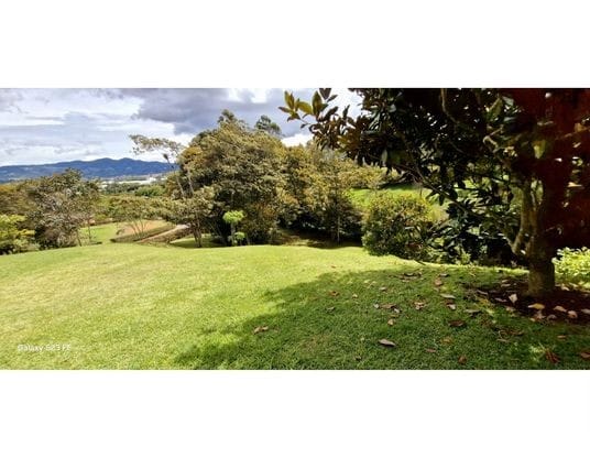 Finca en venta en Guamito, La Ceja, 550 m² · foto 8 de 24