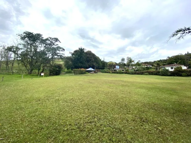 Lote en venta en Llano Grande, Rionegro, 3000 m² · foto 5 de 5