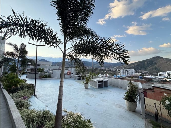 Apartaestudio en venta en Bellavista, Cali, 55 m² · foto 10 de 12