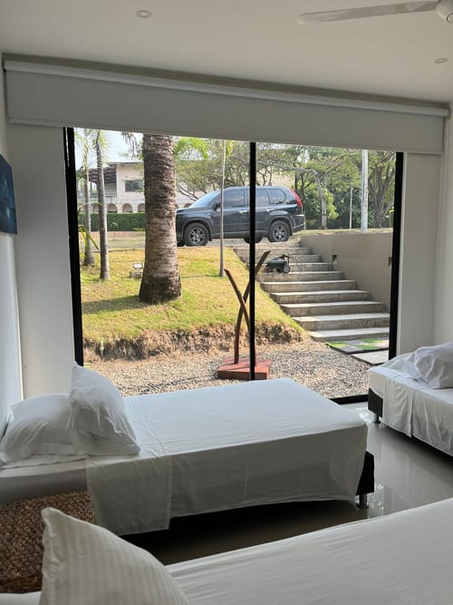 Casa de 4 alcobas en venta en Girardot, Girardot, 550 m² · foto 11 de 23
