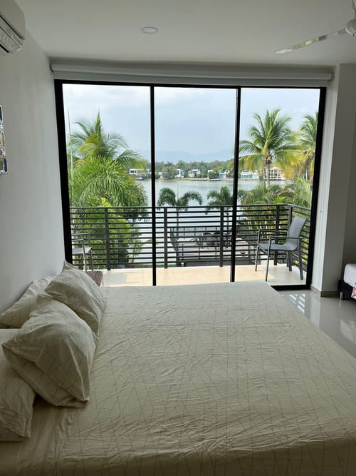 Casa de 4 alcobas en venta en Girardot, Girardot, 550 m² · foto 16 de 23