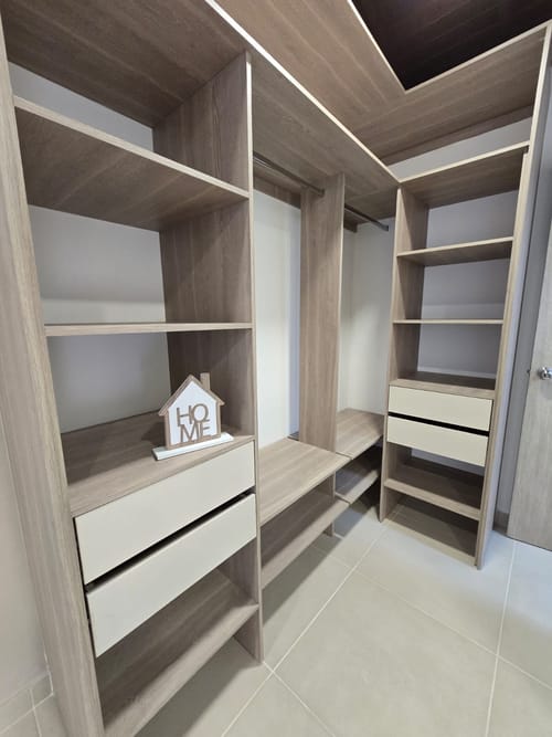 Apartamento de 3 alcobas en venta en Las Acacias, Medellín, 92 m² · foto 6 de 8