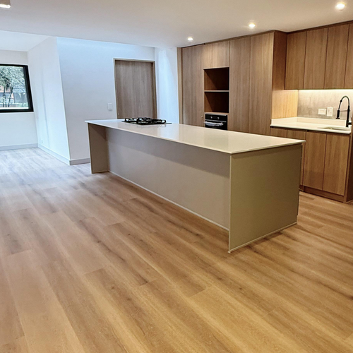 Apartamento de 3 alcobas en venta en El Castillo, Medellín, 152 m² · foto 7 de 13