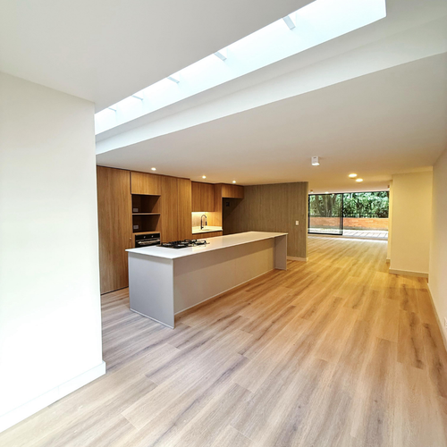 Apartamento de 3 alcobas en venta en El Castillo, Medellín, 152 m² · foto 8 de 13