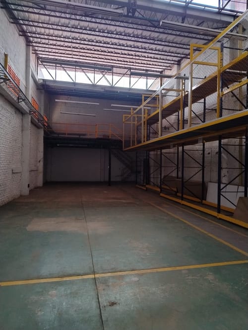 Bodega en arriendo en San Nicolas, Cali, 446 m² · foto 3 de 3