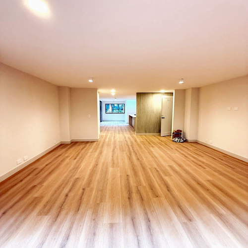 Apartamento de 3 alcobas en venta en El Castillo, Medellín, 152 m² · foto 11 de 13