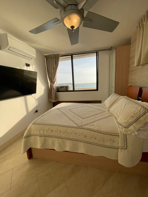 Apartamento en venta en El Laguito, Cartagena · foto 4 de 23