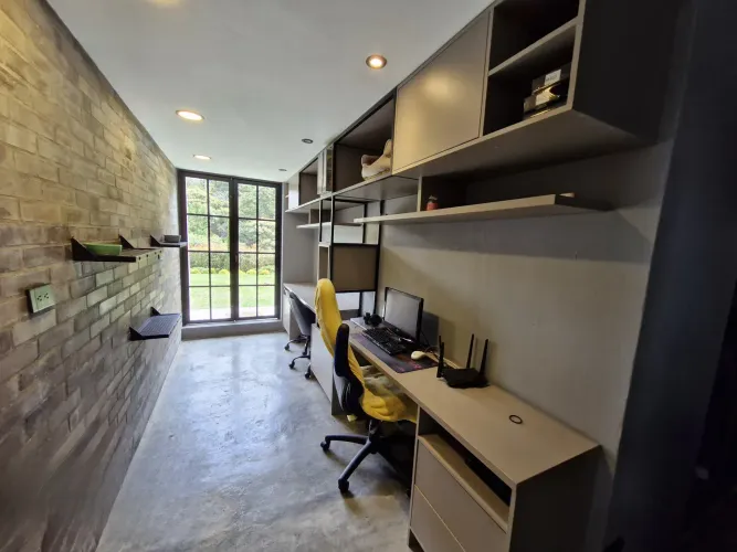 Casa de 5 alcobas en venta en El Capiro, Rionegro, 1600 m² · foto 2 de 24