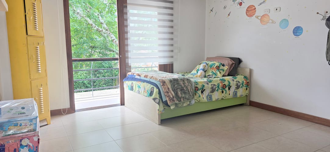 Casa de 3 alcobas en venta en El Retiro, 218 m² · foto 21 de 24
