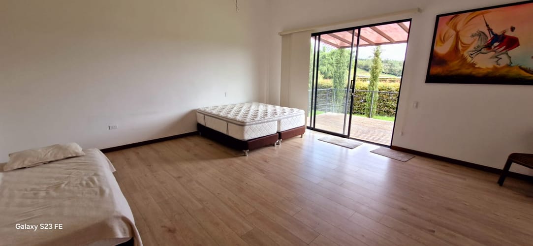 Casa de 5 alcobas en venta en El Carmen de Viboral, 487 m² · foto 5 de 24