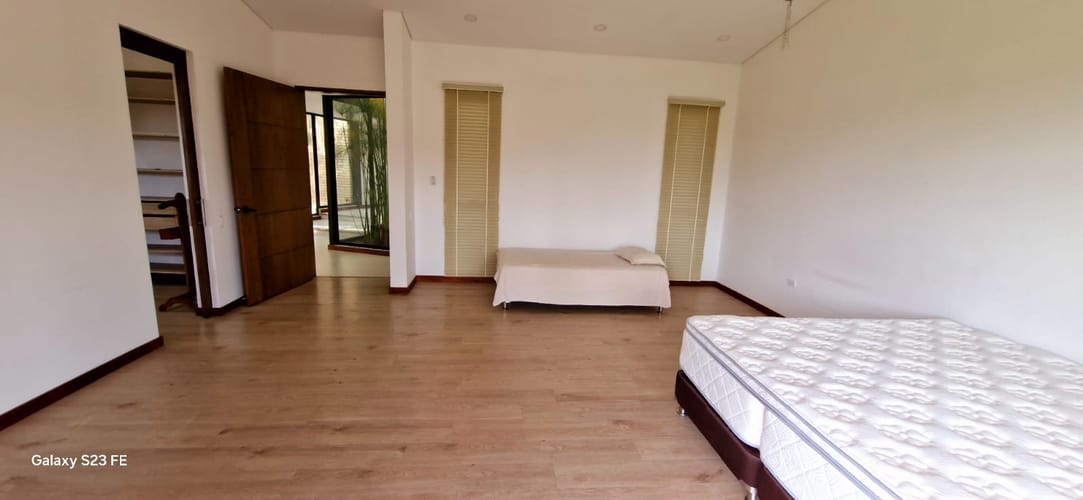 Casa de 5 alcobas en venta en El Carmen de Viboral, 487 m² · foto 14 de 24