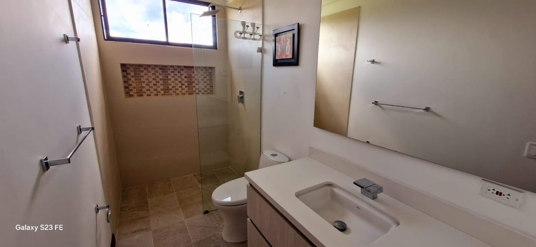 Casa de 5 alcobas en venta en El Carmen de Viboral, 487 m² · foto 20 de 24