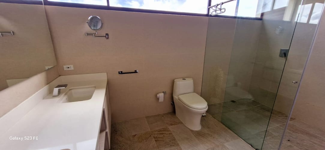 Casa de 5 alcobas en venta en El Carmen de Viboral, 487 m² · foto 23 de 24