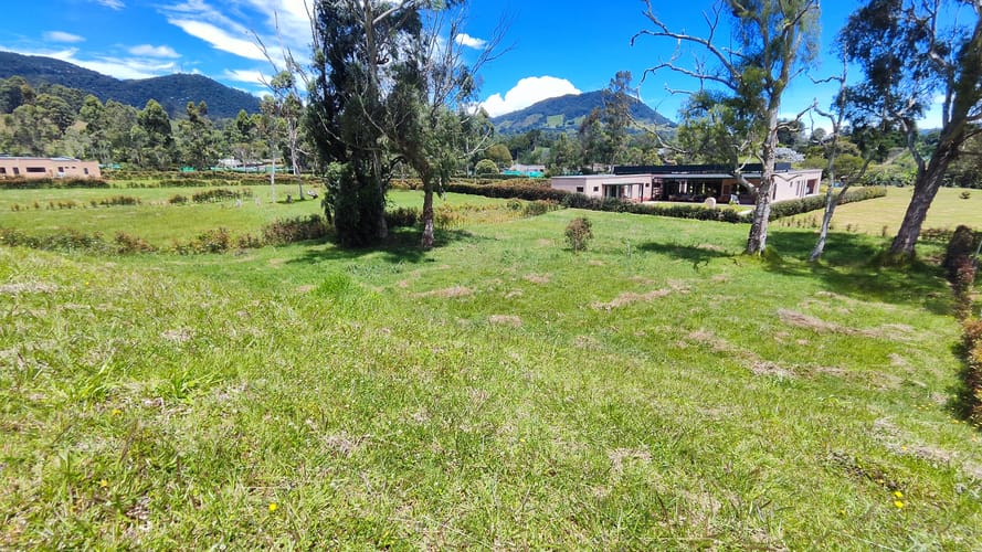 Lote en venta en Guamito, La Ceja, 2004 m² · foto 9 de 11