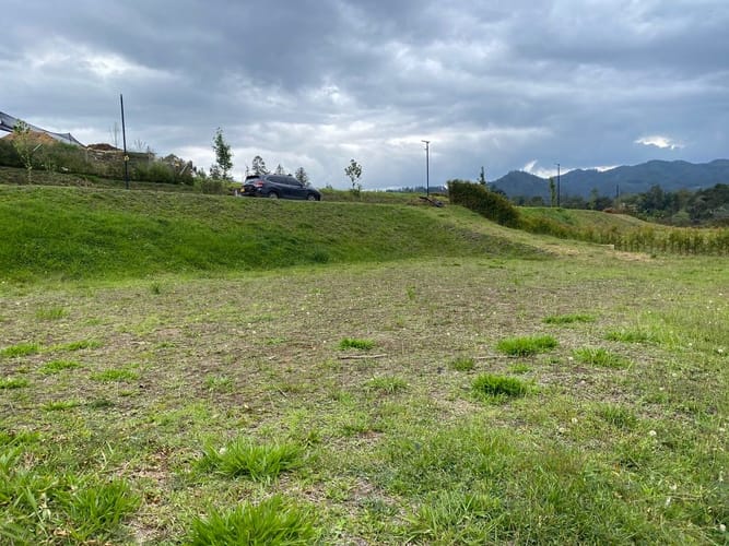 Lote en venta en Los Salados, El Retiro, 2228 m² · foto 2 de 8