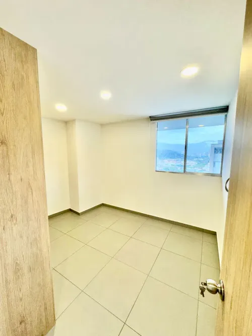 Apartamento en venta en Calasanz Parte Alta, Medellín · foto 15 de 22