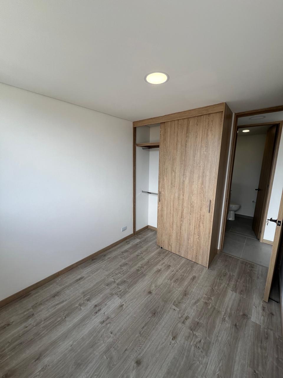 Apartamento en arriendo en Llano Grande, Rionegro · foto 13 de 18