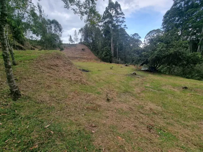 Lote en venta en El Tablazo, Rionegro, 5745 m² · foto 6 de 7
