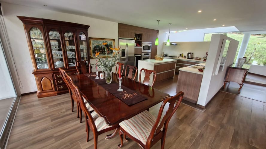 Casa de 3 alcobas en venta en Vilachuaga, Rionegro, 404 m² · foto 5 de 24