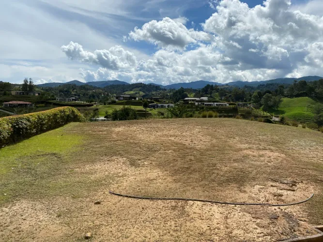 Lote en venta en Pantanillo, El Retiro, 6200 m² · foto 2 de 7