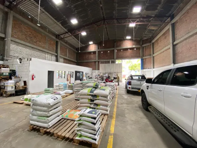 Bodega en venta en Bosques De Santa Elena, Pereira, 375 m² · foto 3 de 12
