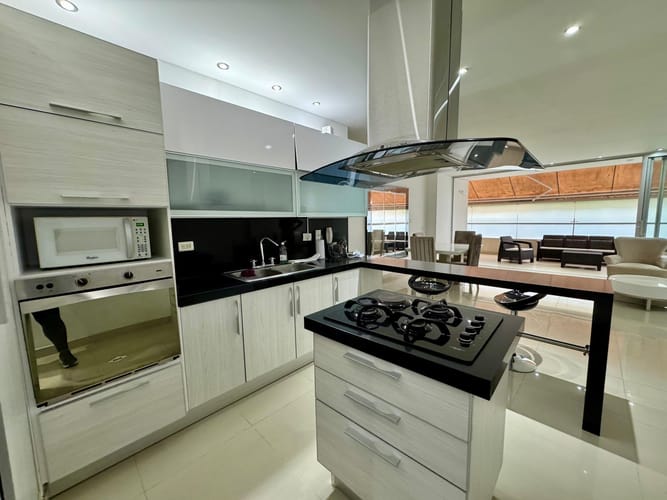 Apartamento en venta en Cristales, Cali, 150 m² · foto 9 de 14