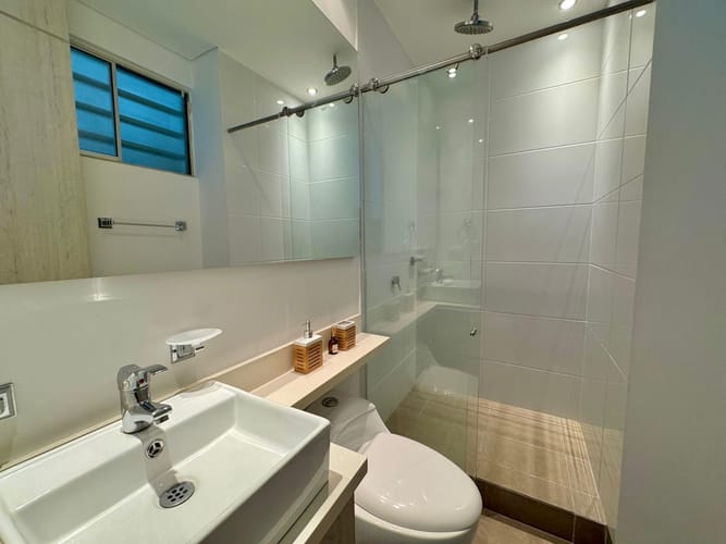 Apartamento en venta en Cristales, Cali, 150 m² · foto 12 de 14